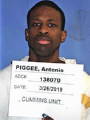 Inmate Antonio D Piggee